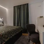 Fantasy House, Cozzy Apartmens, Free Parking, Long Welcome Apartment *