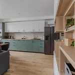 Fantasy House, Cozzy Apartmens, Free Parking, Long Welcome Lägenhet *