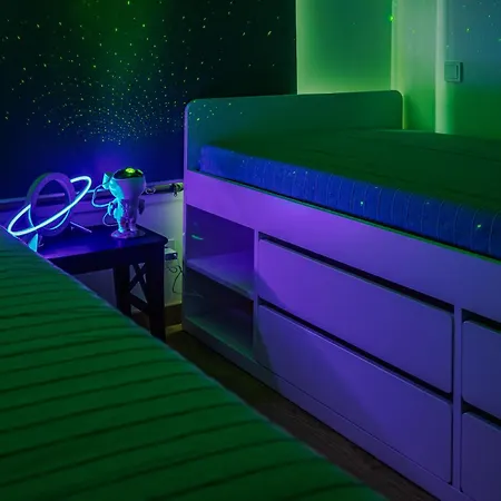 Fantasy House, Cozzy Apartmens, Free Parking, Long Welcome Апартаменты