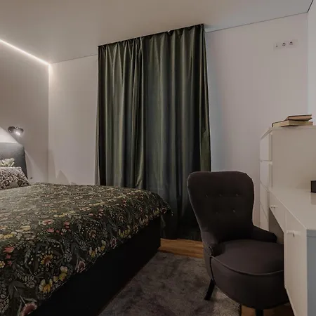 Fantasy House, Cozzy Apartmens, Free Parking, Long Welcome Appartement *