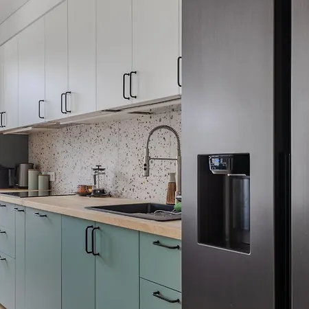 Fantasy House, Cozzy Apartmens, Free Parking, Long Welcome *